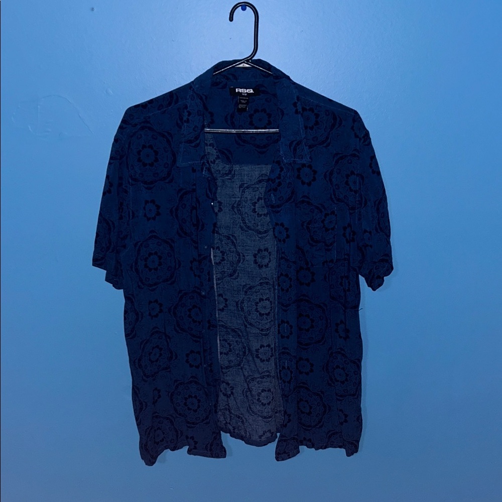 RSQ Blue Floral Casual Button Down Shirt